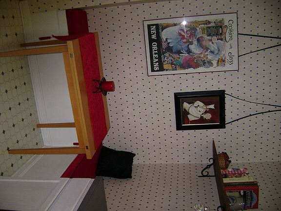 Built-in Benches in Kit. w/Storage!