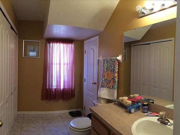 5th image of 1524 Tina Ln