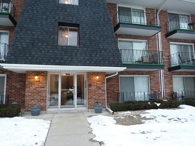 1st image of 11012 S Keating Ave APT 1D