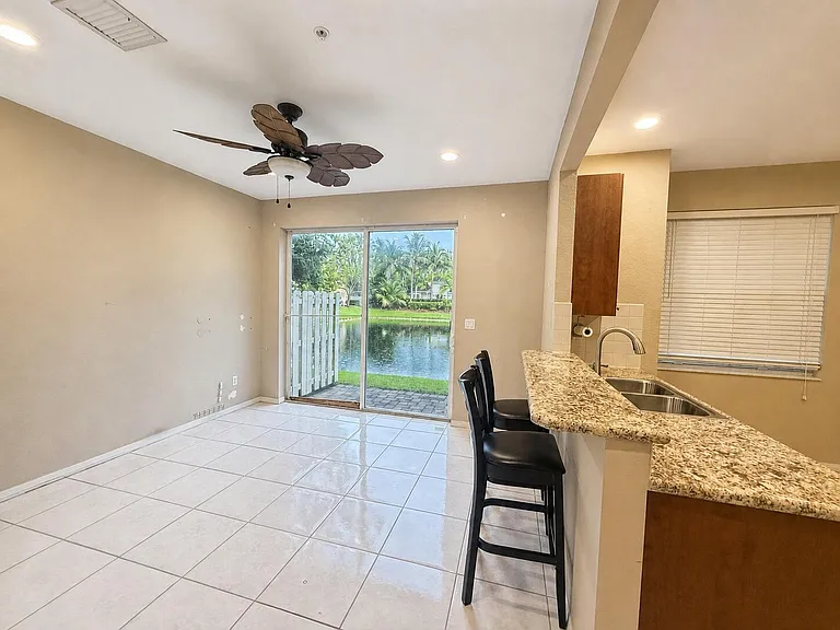 2851 W Prospect Rd #1209 — Photo 4