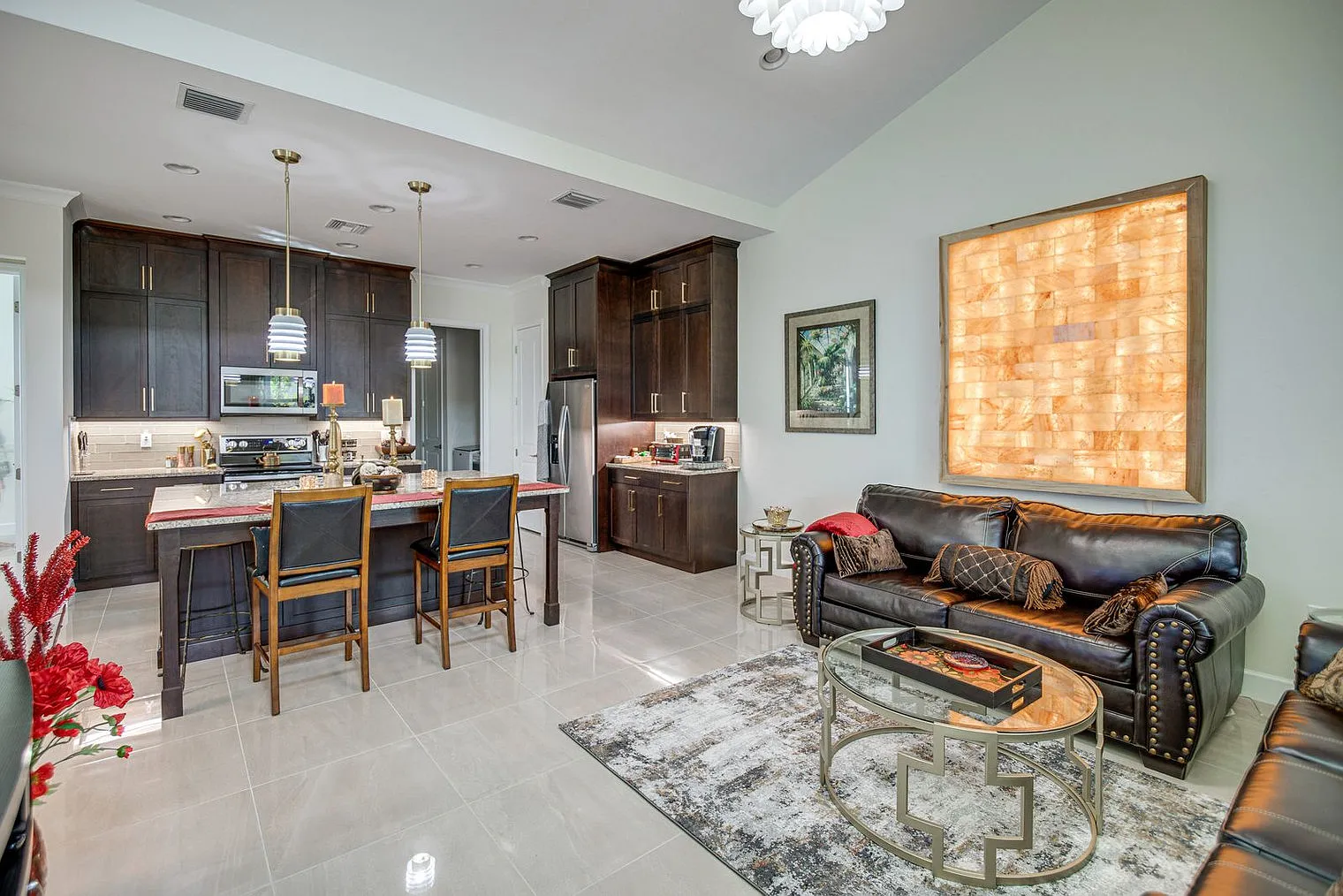 2 bed, 2.0 bath, 1442 sqft, $6,838 — Photo 3