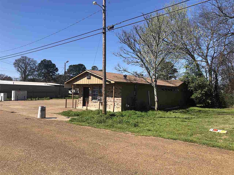 2nd image of Swayze St