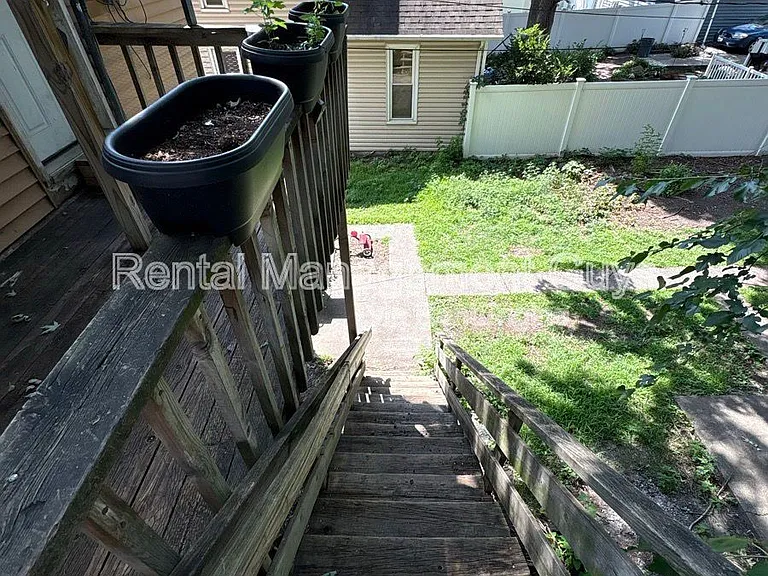 1408 Washington St NE #2 — Photo 17