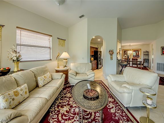 5th image of 27011 Serrano Way APT 202