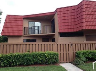 8285 Severn Dr APT B, Boca Raton, FL 33433