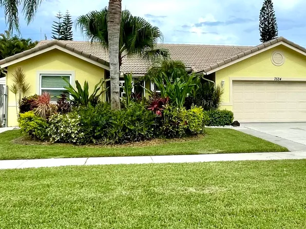 7534 Texas Trail, Boca Raton, FL 33487