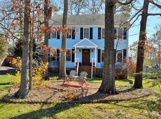 8909 Emory Oak Ln, North Chesterfield, VA 23237