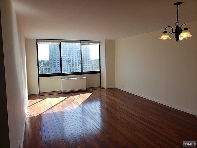 1st image of 770 Anderson Ave APT 10C