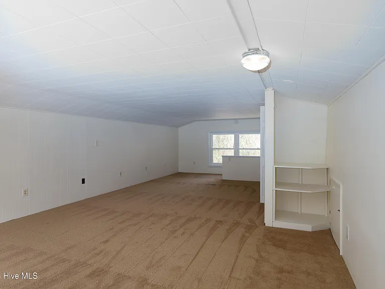 1190 Blue Creek Rd #B — Photo 28