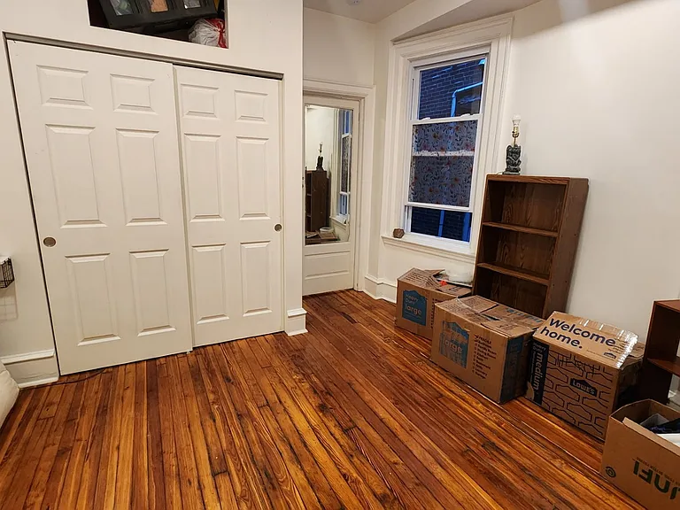 324 S 43rd St #2R — Photo 10