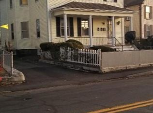 62 Oak St APT 1, Taunton, MA 02780
