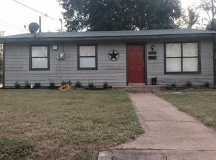 617 3rd St NW, Paris, TX 75460