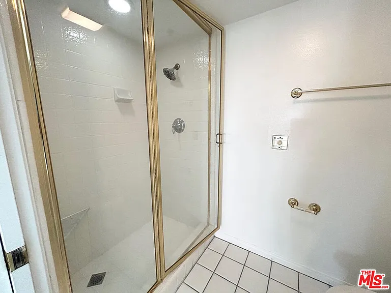 11734 Montana Ave #409 — Photo 10