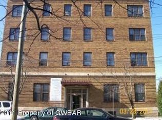 10 W Dorrance St, Kingston, PA 18704