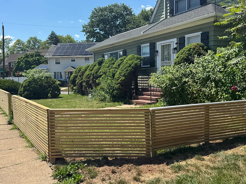 725 Westfield Ave