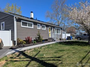 370 Marlboro Rd, Old Bridge, NJ