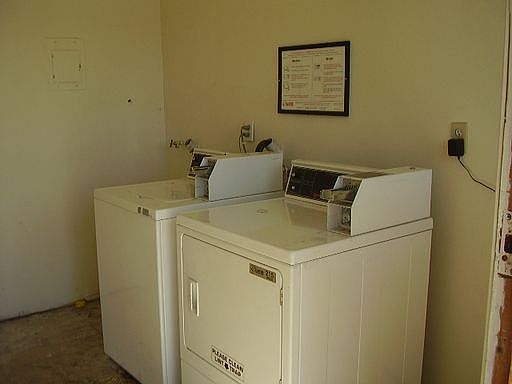 3rd image of 26410 San Jacinto St
