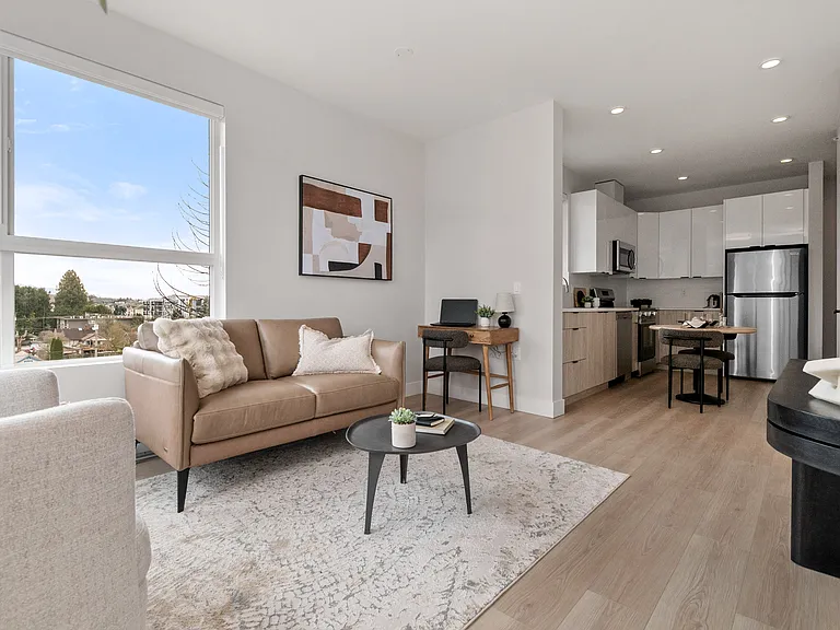 45754 Wellington Ave #207 — Photo 6