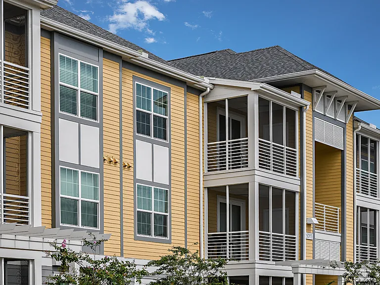 Blue Heron Living Apartment Homes — Photo 14