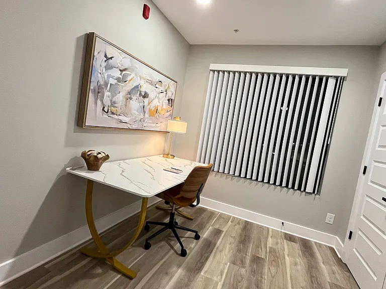 The Tucker Luxury Apartments — Photo 30