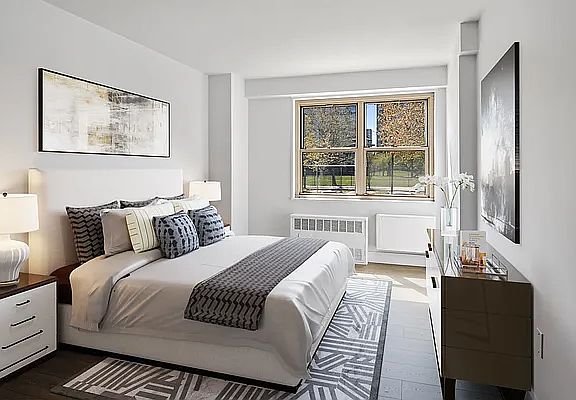 4th image of 971 Jerome St APT 8C