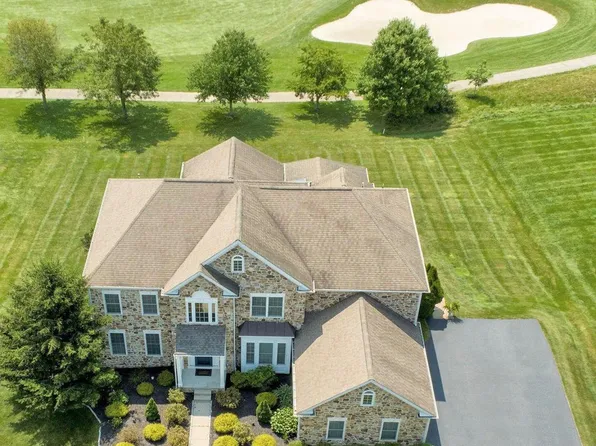 114 Bolero Dr, Downingtown, PA 19335