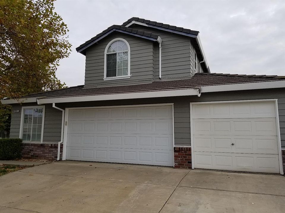2nd image of 8947 Mandalay Way