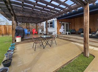1301 W Ave N, Saskatoon, SK S7L3J2