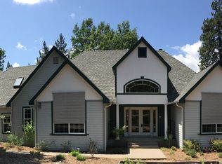 333 Jefferson Dr, Mount Shasta, CA 96067