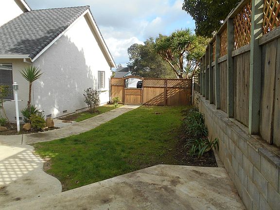 5th image of 80 Lang Ct