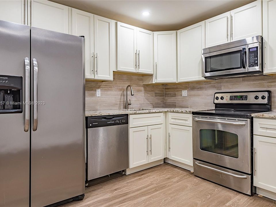 1st image of 4344 NW 9th Ave APT 11-1C