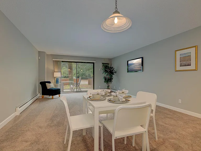 10531 Cedar Lake Rd #213 — Photo 23