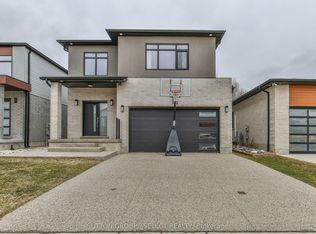 2199 Tokala Trl, London, ON N6G 0Z7