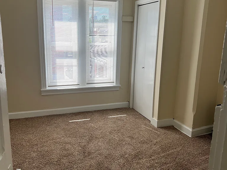 154 S Hanover St #1 — Photo 2