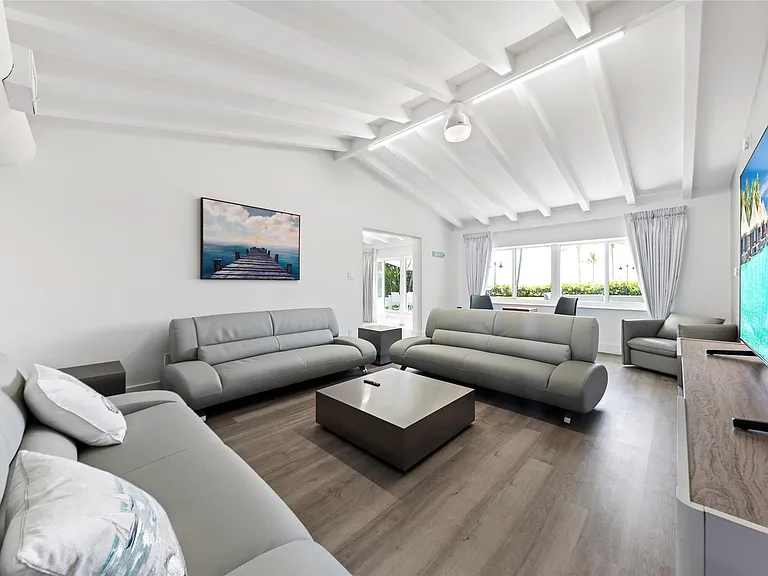 1663 N Fort Lauderdale Beach Blvd — Photo 14