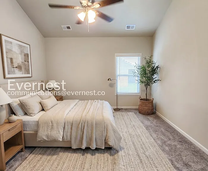121 Culver St — Photo 5