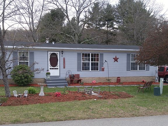 Front house & yard