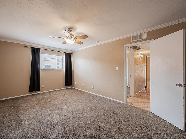 922 S Acapulco Ln #C — Photo 12