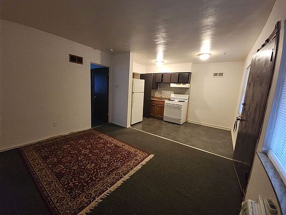 3rd image of 4623 S Broadway APT 8