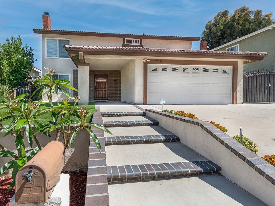 1st image of 23309 Gold Rush Dr