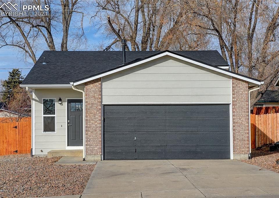 1st image of 670 Lindstrom Dr