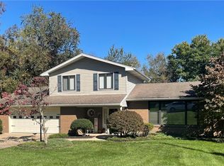 152 Tower Ln, New Brighton, PA 15066