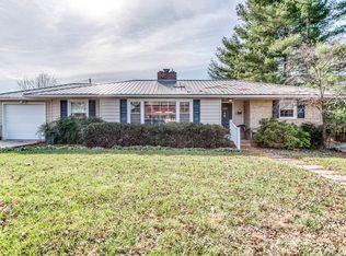 128 Hemlock St, Marion, VA 24354