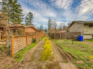 2244 SE 110th Ave, Portland, OR 97216