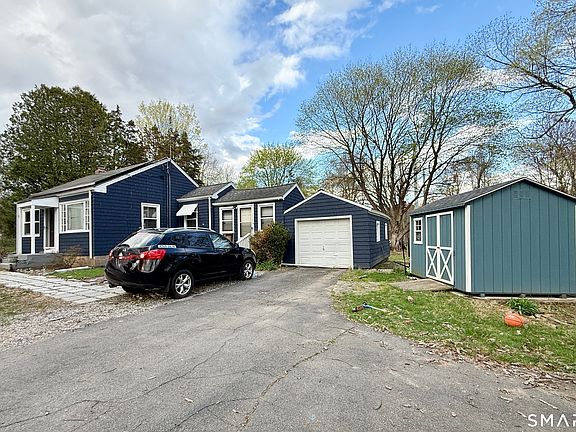 4th image of 15 Beecher Road