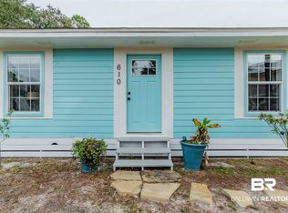 610 Gulf Way Dr, Gulf Shores, AL 36542