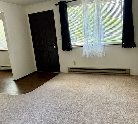 4th image of 509 Jefferson Ave NW #G