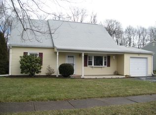43 Bolton Rd, Flanders, NJ 07836