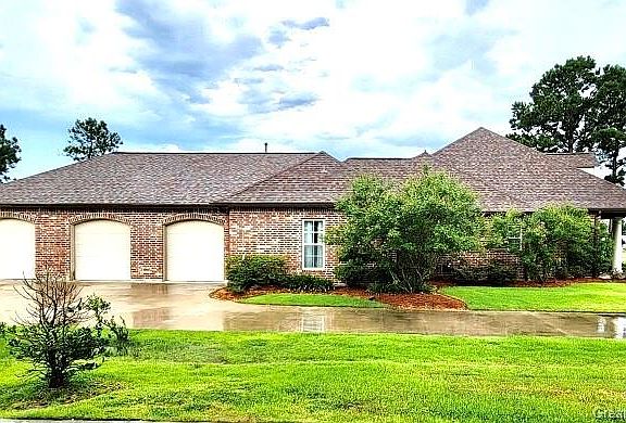 3rd image of 5915 Sawgrass Way