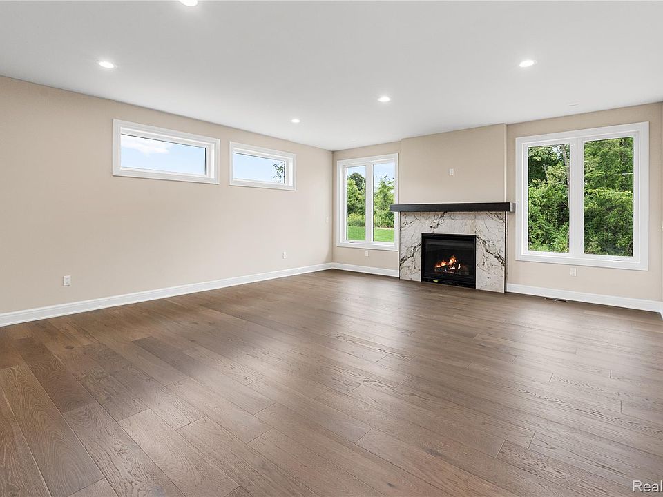 1356 Masters Dr, photo 7
